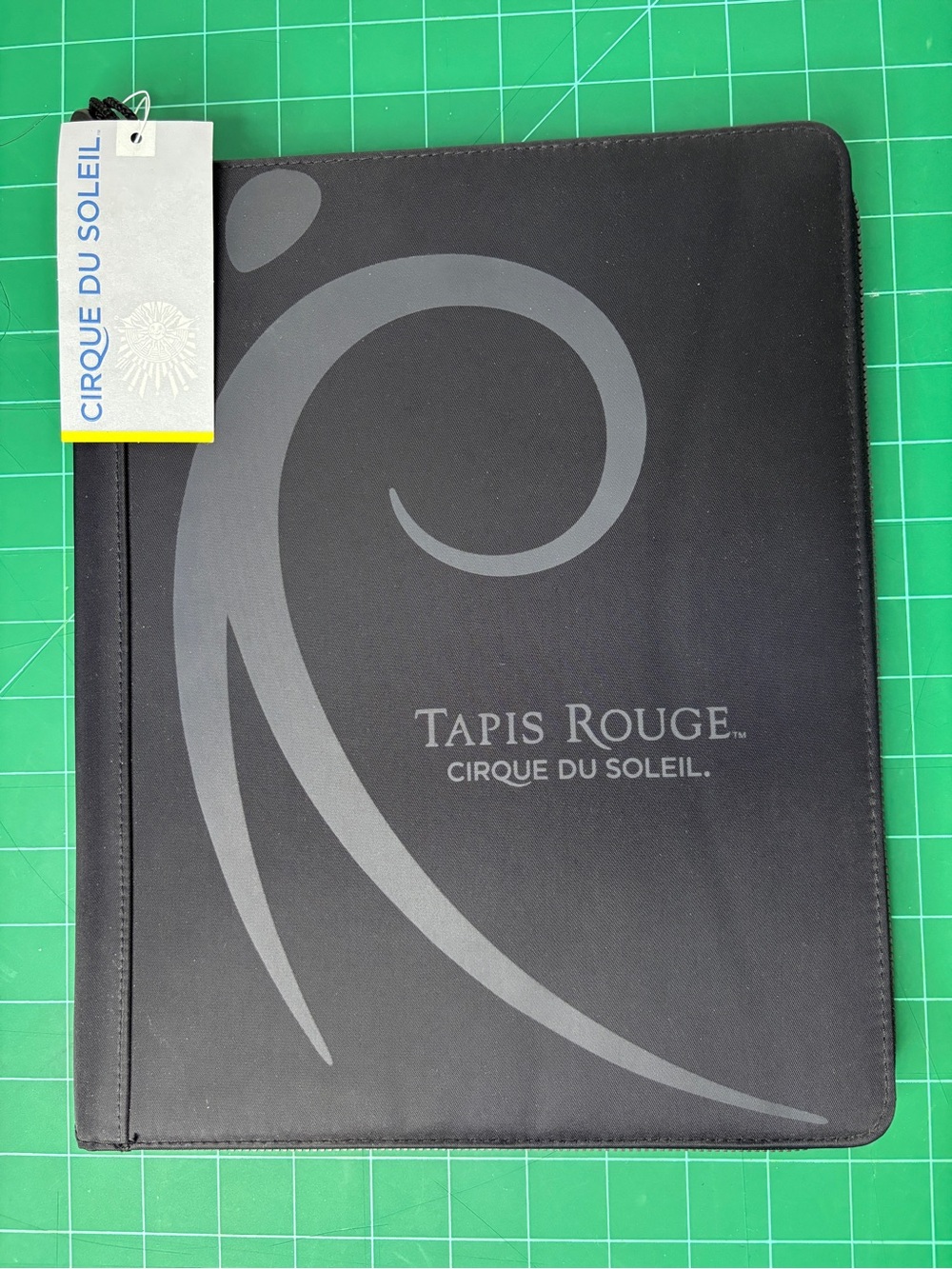 Cirque du Soleil Tapis Rouge Black Notebook Portfolio Business Organizer School